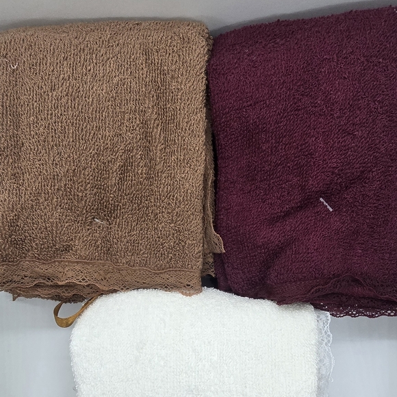 Towel and ring set cotton in burgundy color - Picture 2 of 5